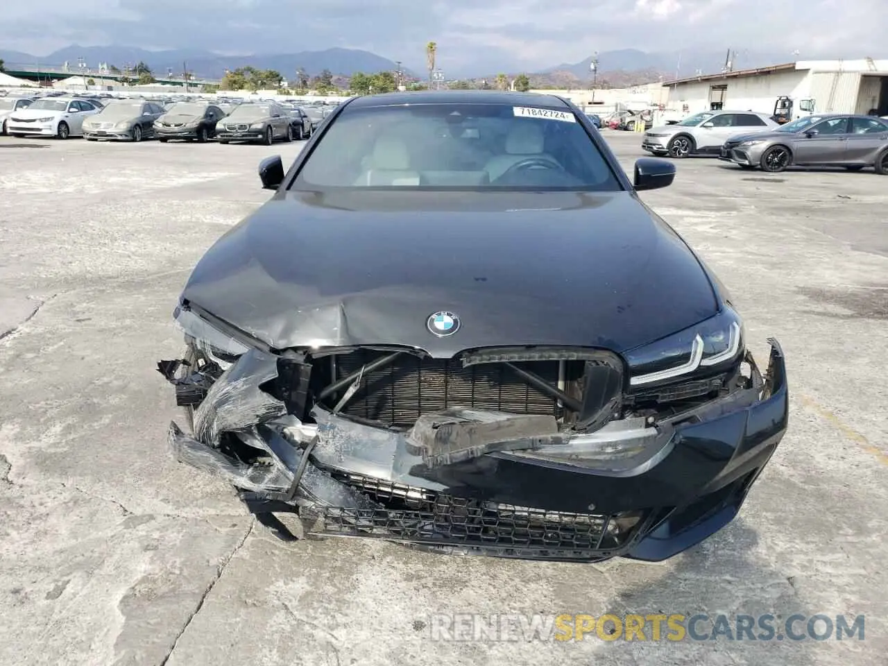 5 fotografías del automóvil dañado WBA13AG02MCG11255 BMW 5 SERIES 2021
