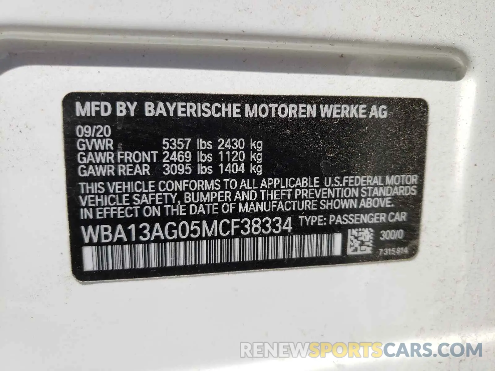 10 fotografías del automóvil dañado WBA13AG05MCF38334 BMW 5 SERIES 2021