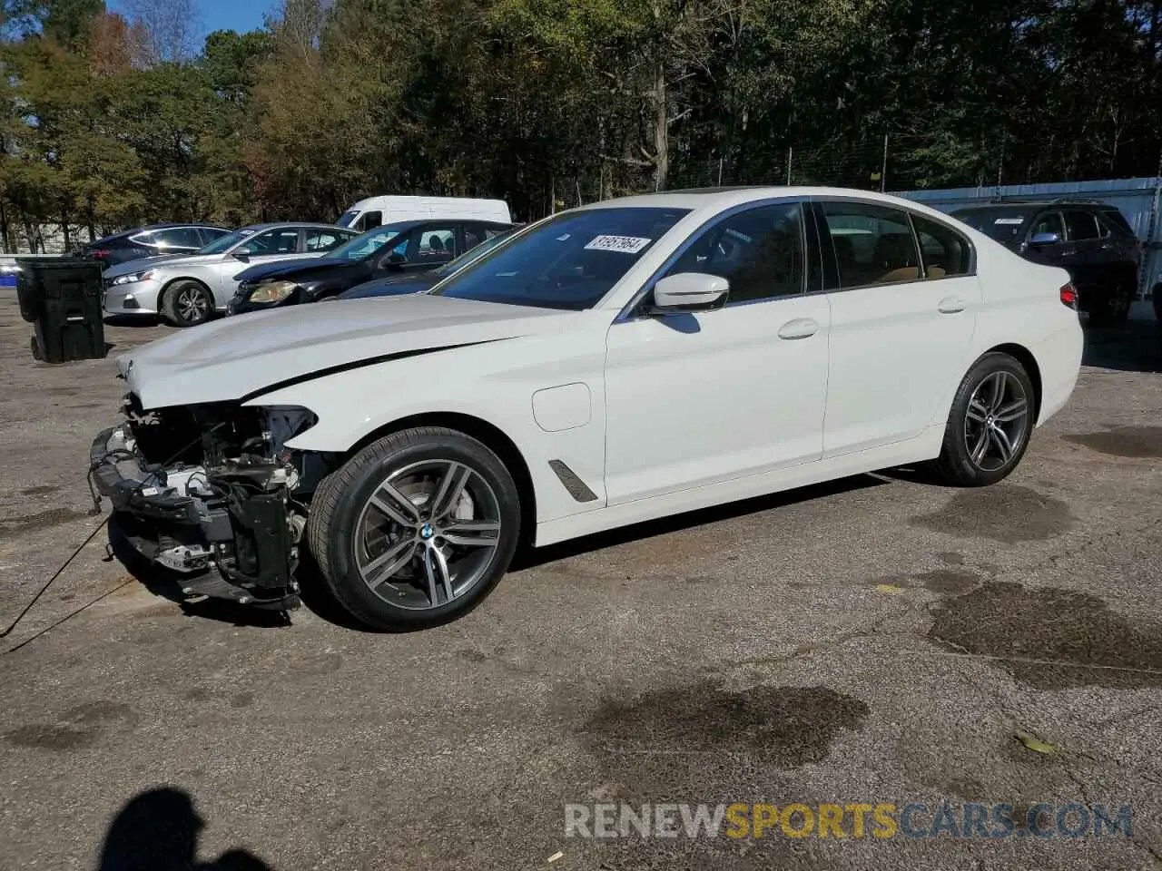 1 fotografías del automóvil dañado WBA13AG07MCG86131 BMW 5 SERIES 2021