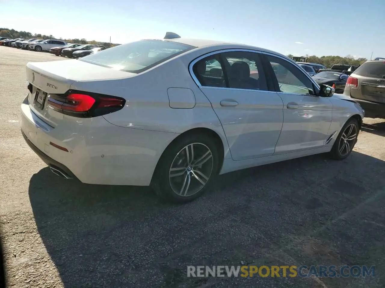 3 fotografías del automóvil dañado WBA13AG07MCG86131 BMW 5 SERIES 2021