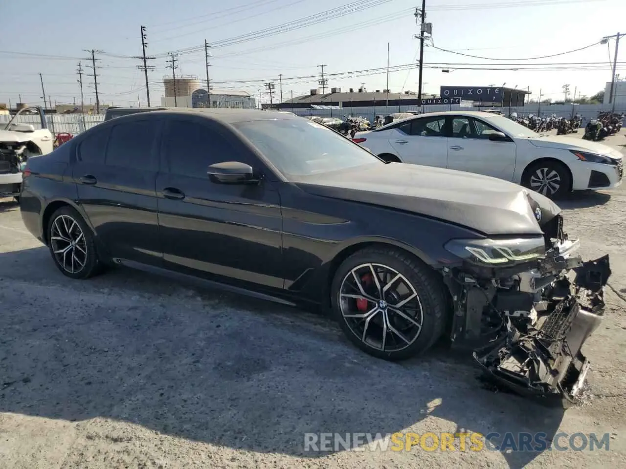 4 fotografías del automóvil dañado WBA13AG07MCH13196 BMW 5 SERIES 2021