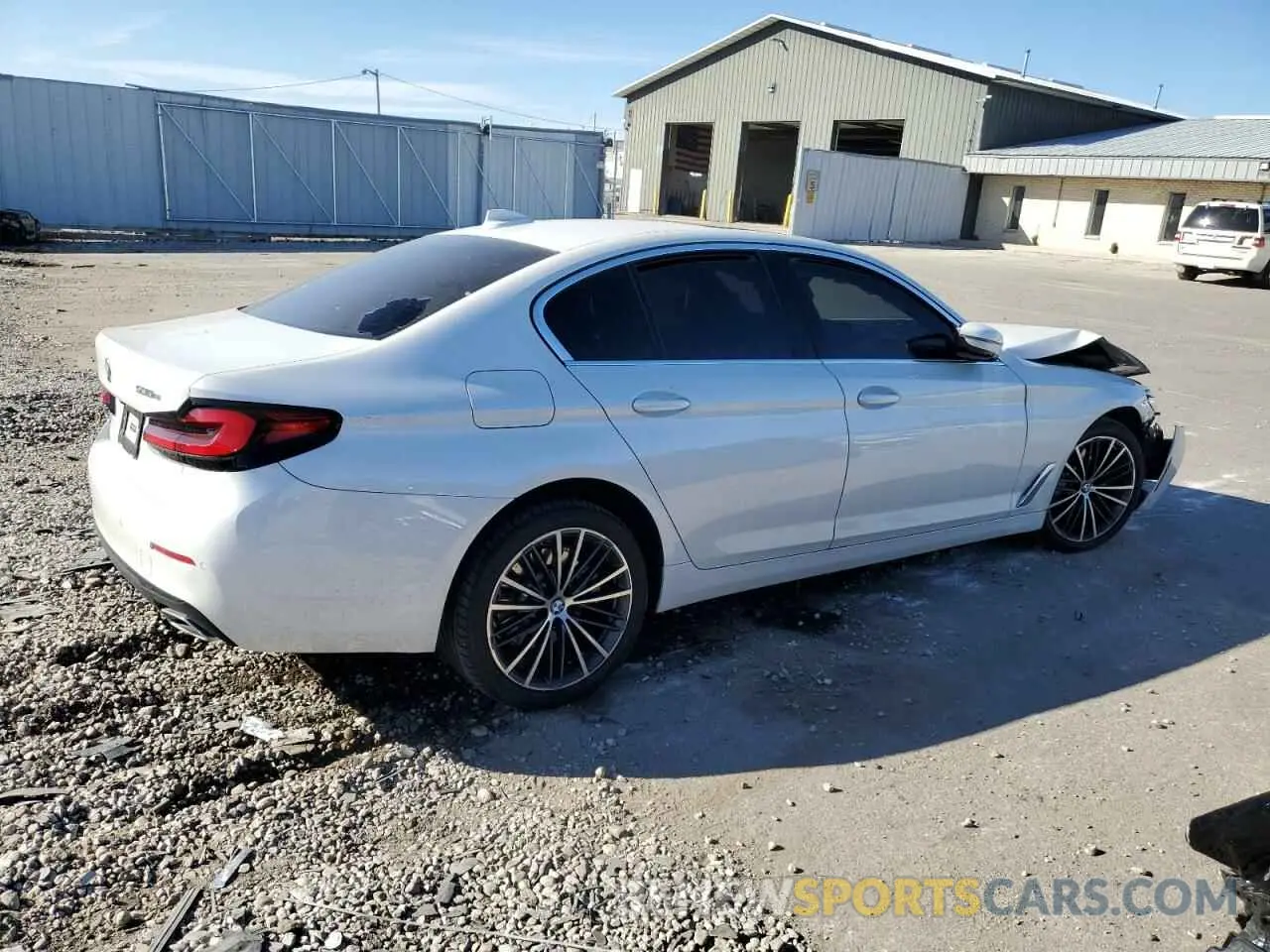 3 fotografías del automóvil dañado WBA13AG08MCF72963 BMW 5 SERIES 2021