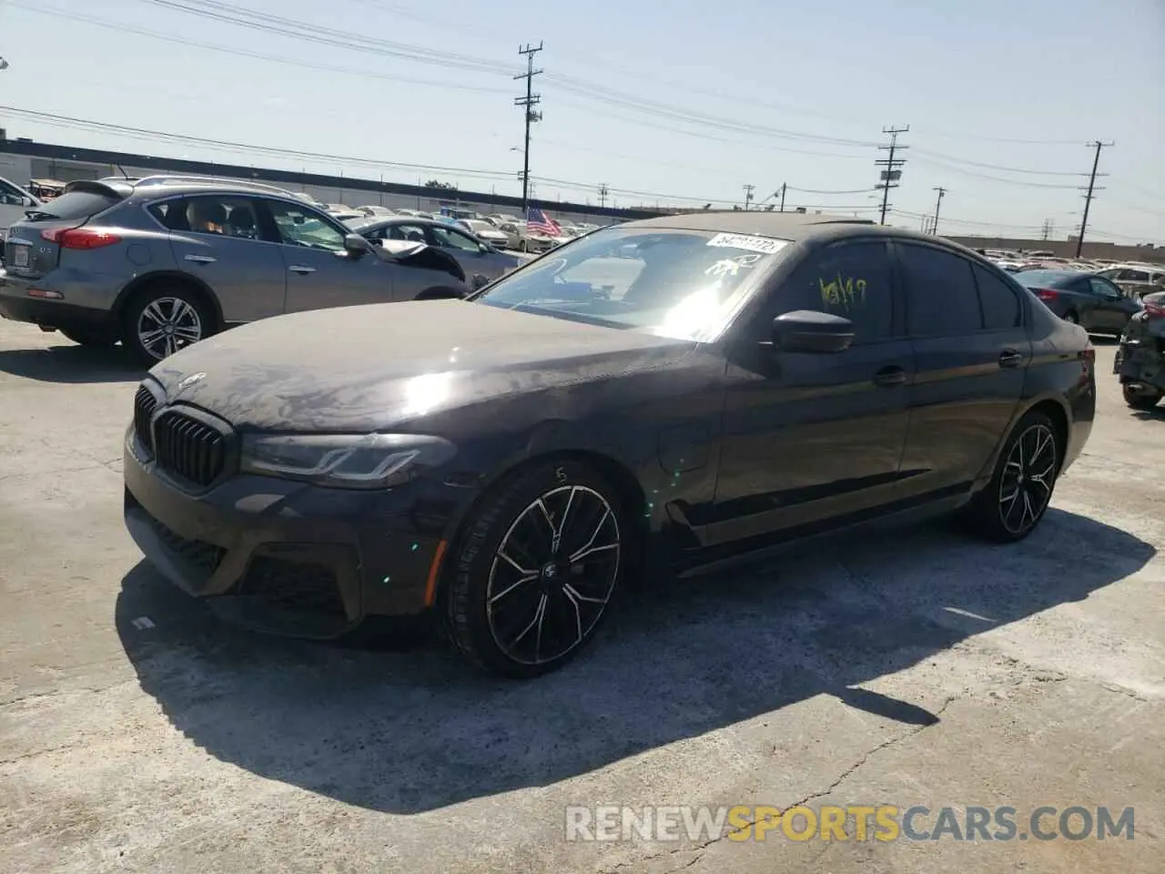2 fotografías del automóvil dañado WBA13AG08MCG88941 BMW 5 SERIES 2021