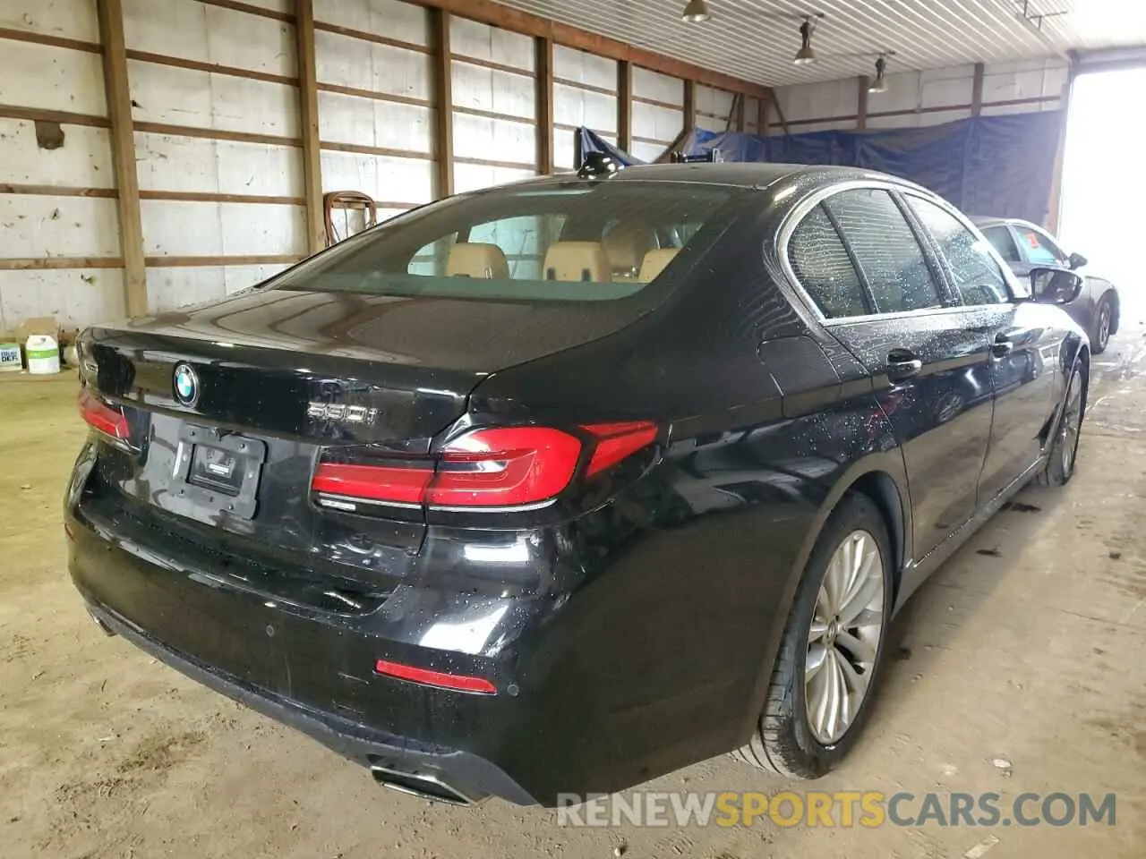 4 fotografías del automóvil dañado WBA13BJ00MCF65150 BMW 5 SERIES 2021