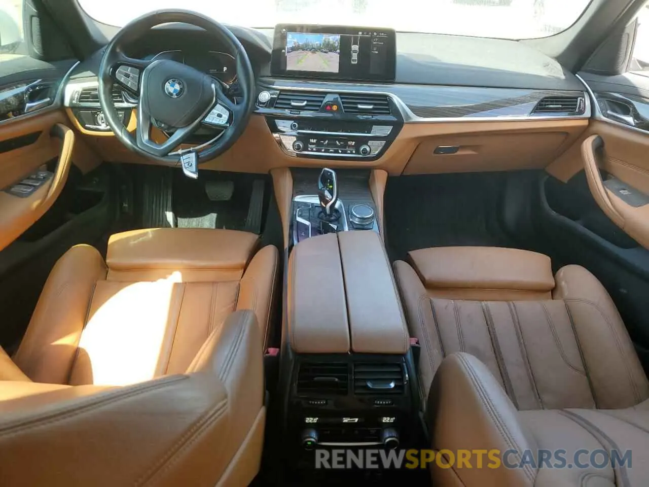 8 fotografías del automóvil dañado WBA13BJ01MCG81991 BMW 5 SERIES 2021