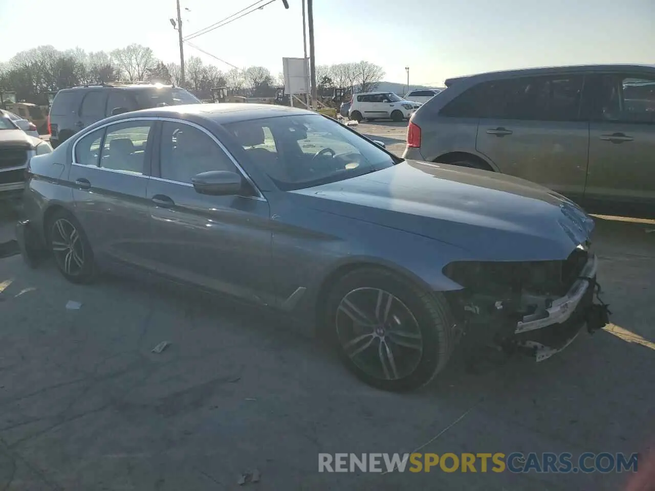 4 fotografías del automóvil dañado WBA13BJ05MCG04556 BMW 5 SERIES 2021