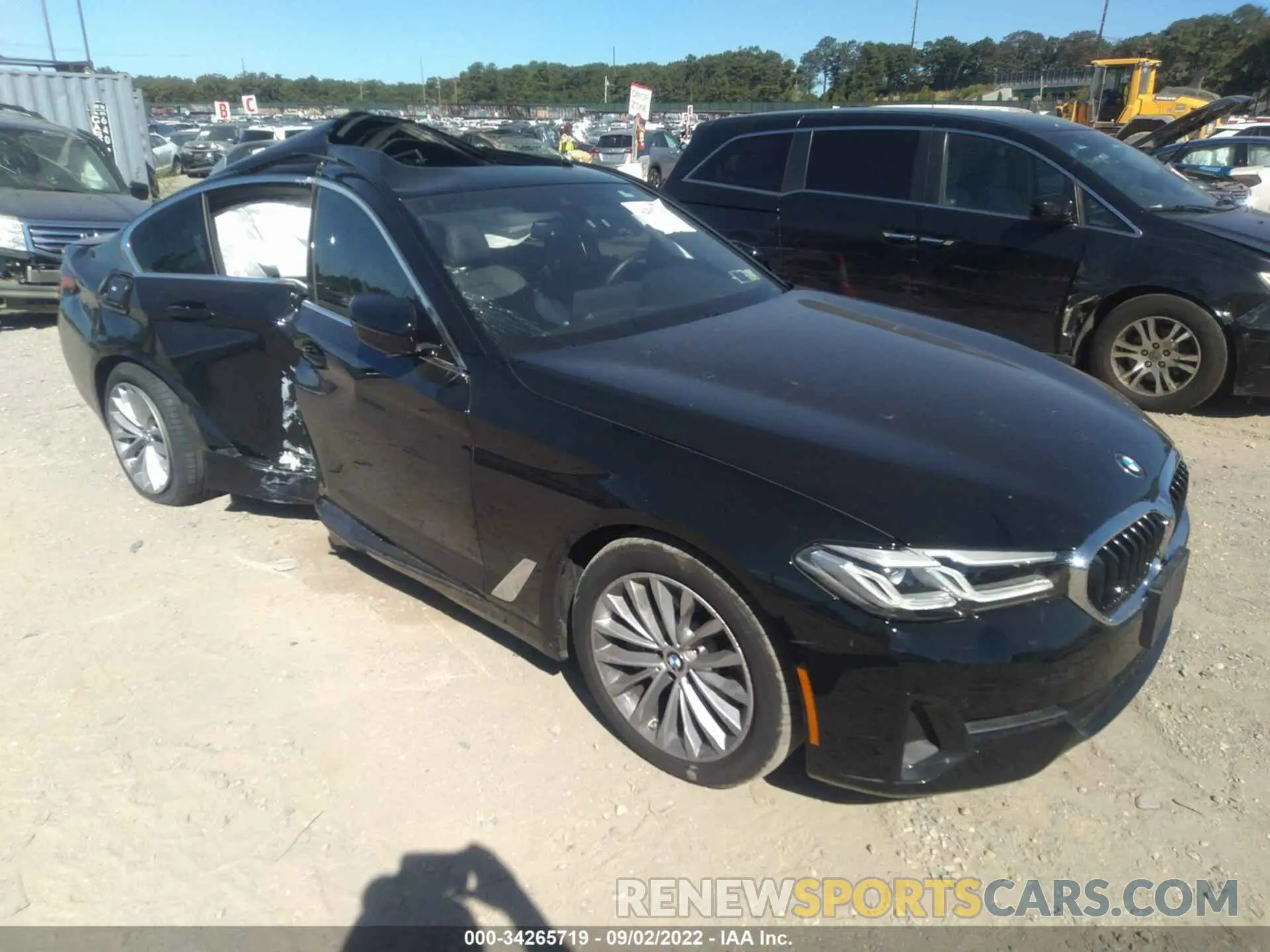 1 fotografías del automóvil dañado WBA13BJ05MWX17872 BMW 5 SERIES 2021