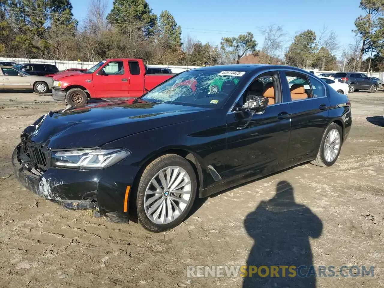 1 fotografías del automóvil dañado WBA13BJ06MCF41869 BMW 5 SERIES 2021