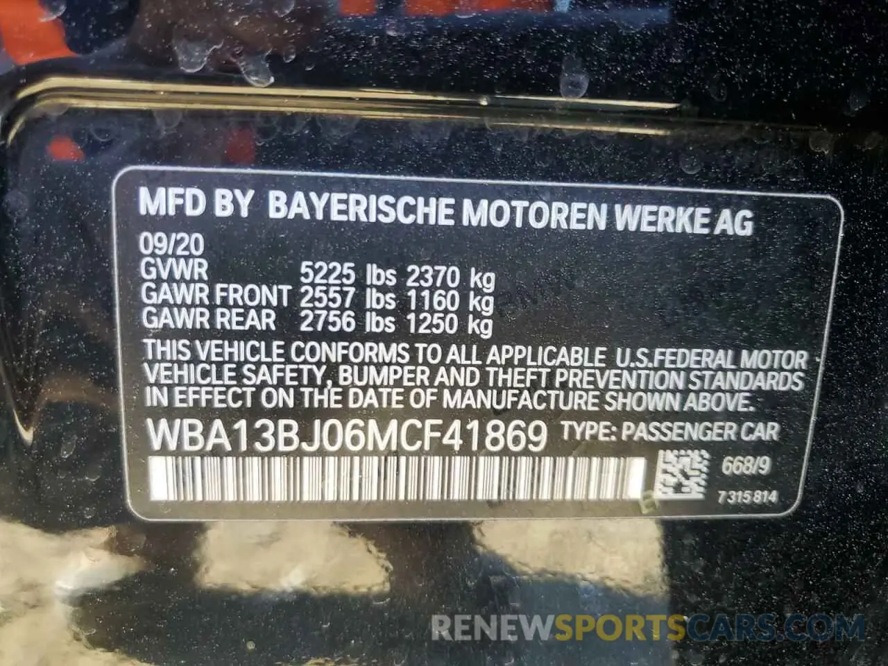 12 fotografías del automóvil dañado WBA13BJ06MCF41869 BMW 5 SERIES 2021