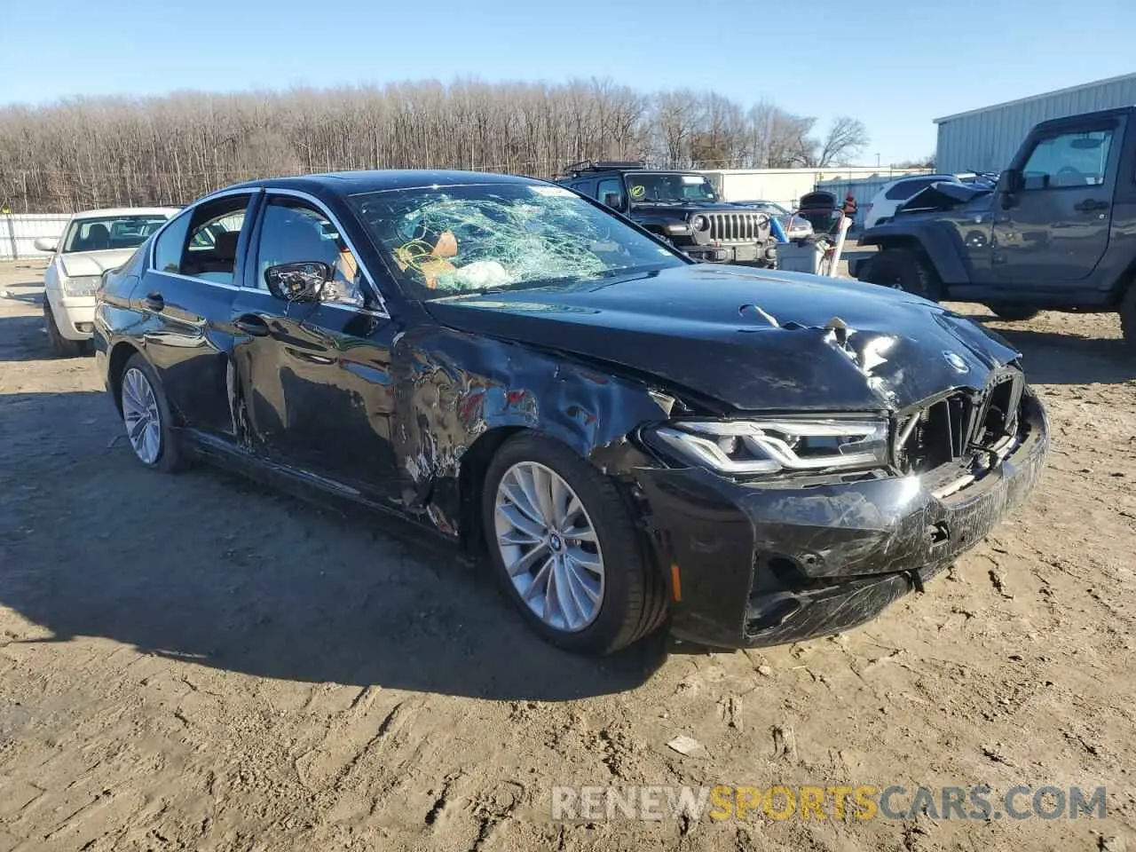 4 fotografías del automóvil dañado WBA13BJ06MCF41869 BMW 5 SERIES 2021