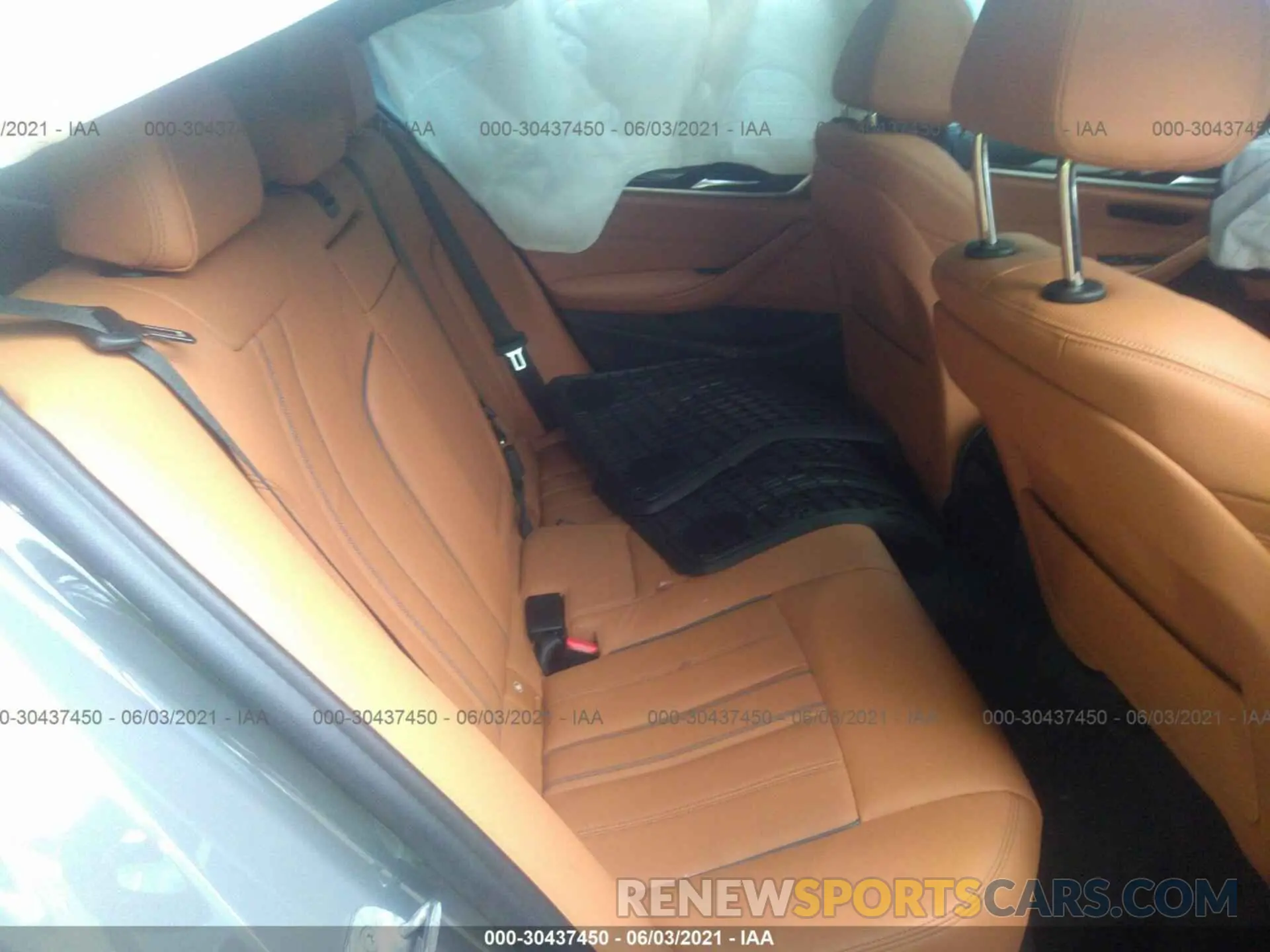 8 fotografías del automóvil dañado WBA13BJ07MCF49348 BMW 5 SERIES 2021