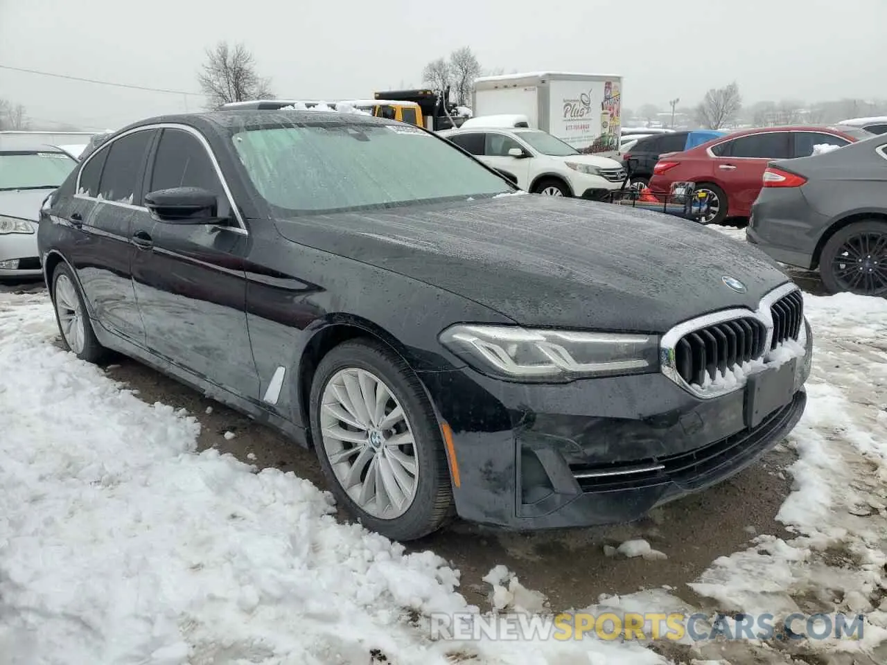 4 fotografías del automóvil dañado WBA13BJ07MCF68160 BMW 5 SERIES 2021