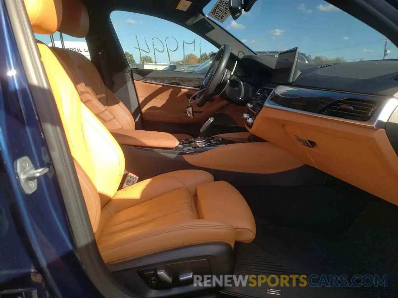 5 fotografías del automóvil dañado WBA13BJ07MWW96085 BMW 5 SERIES 2021