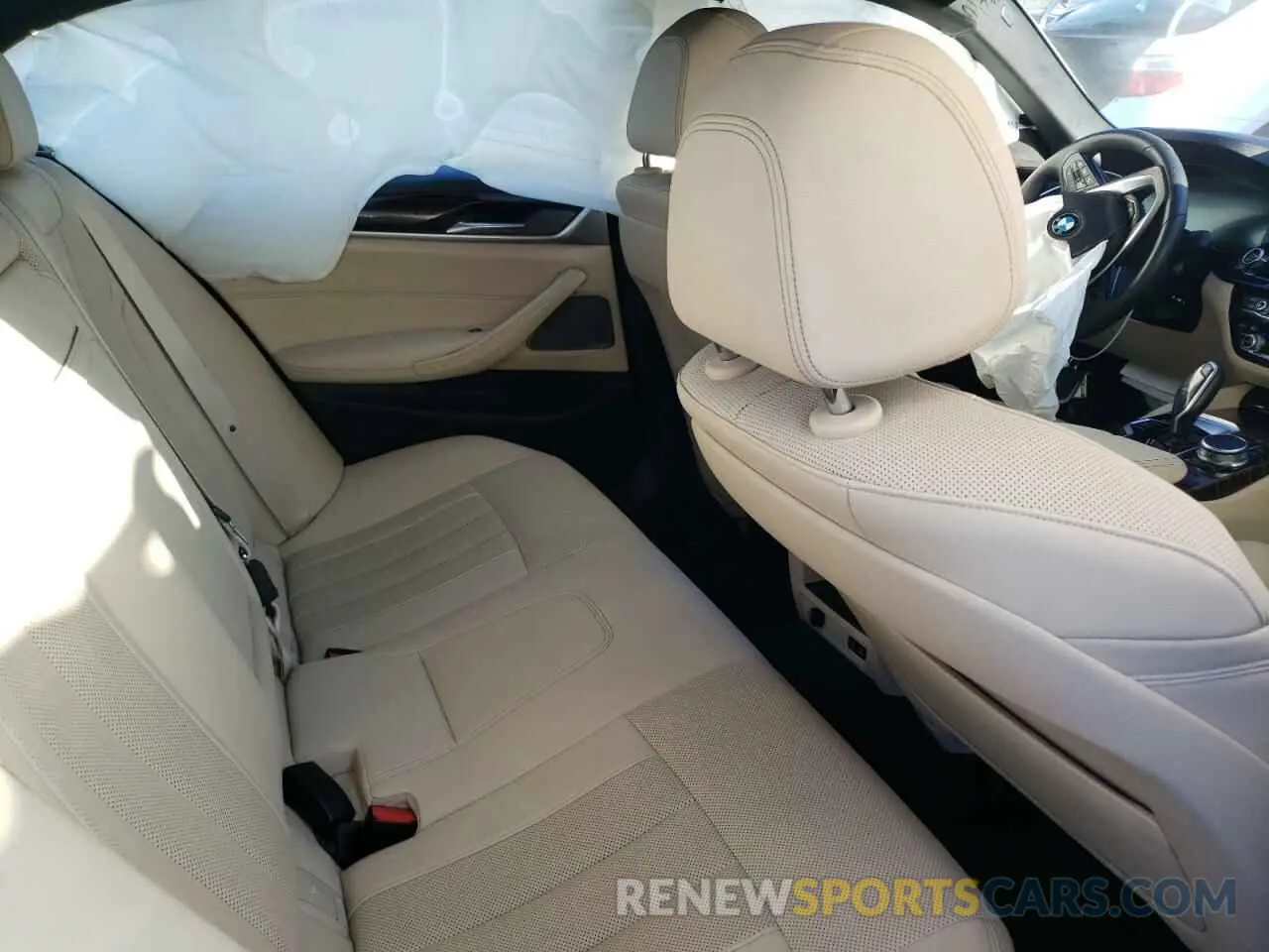 6 fotografías del automóvil dañado WBA13BJ07MWX31501 BMW 5 SERIES 2021