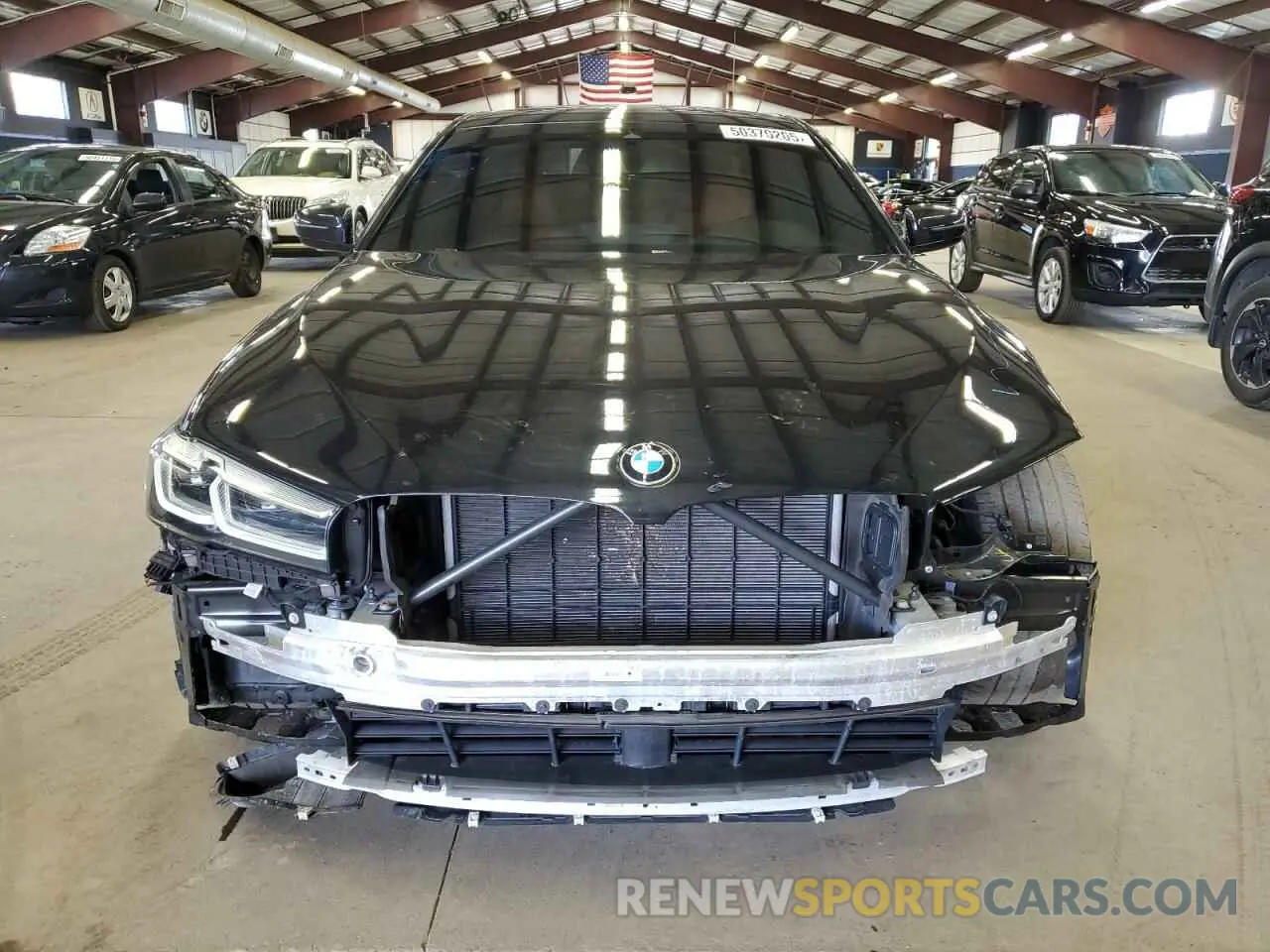 5 fotografías del automóvil dañado WBA13BJ09MWW98601 BMW 5 SERIES 2021