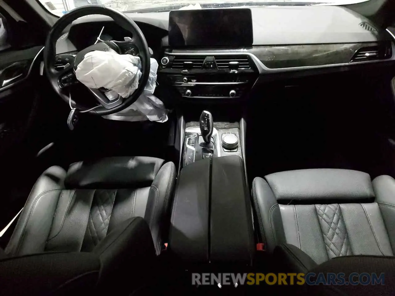 8 fotografías del automóvil dañado WBA13BJ0XMCG02446 BMW 5 SERIES 2021