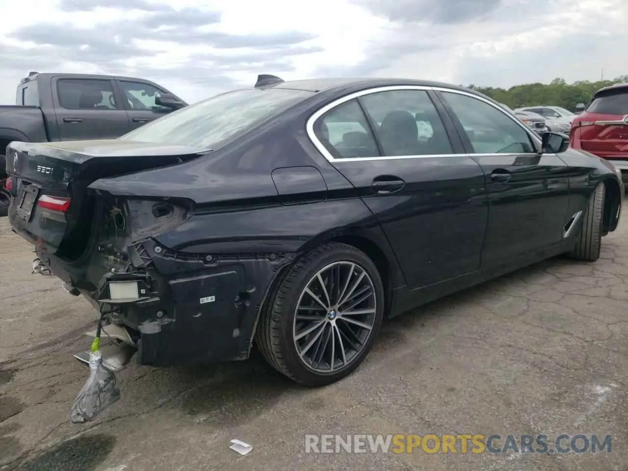 3 fotografías del automóvil dañado WBA13BJ0XMCG07338 BMW 5 SERIES 2021