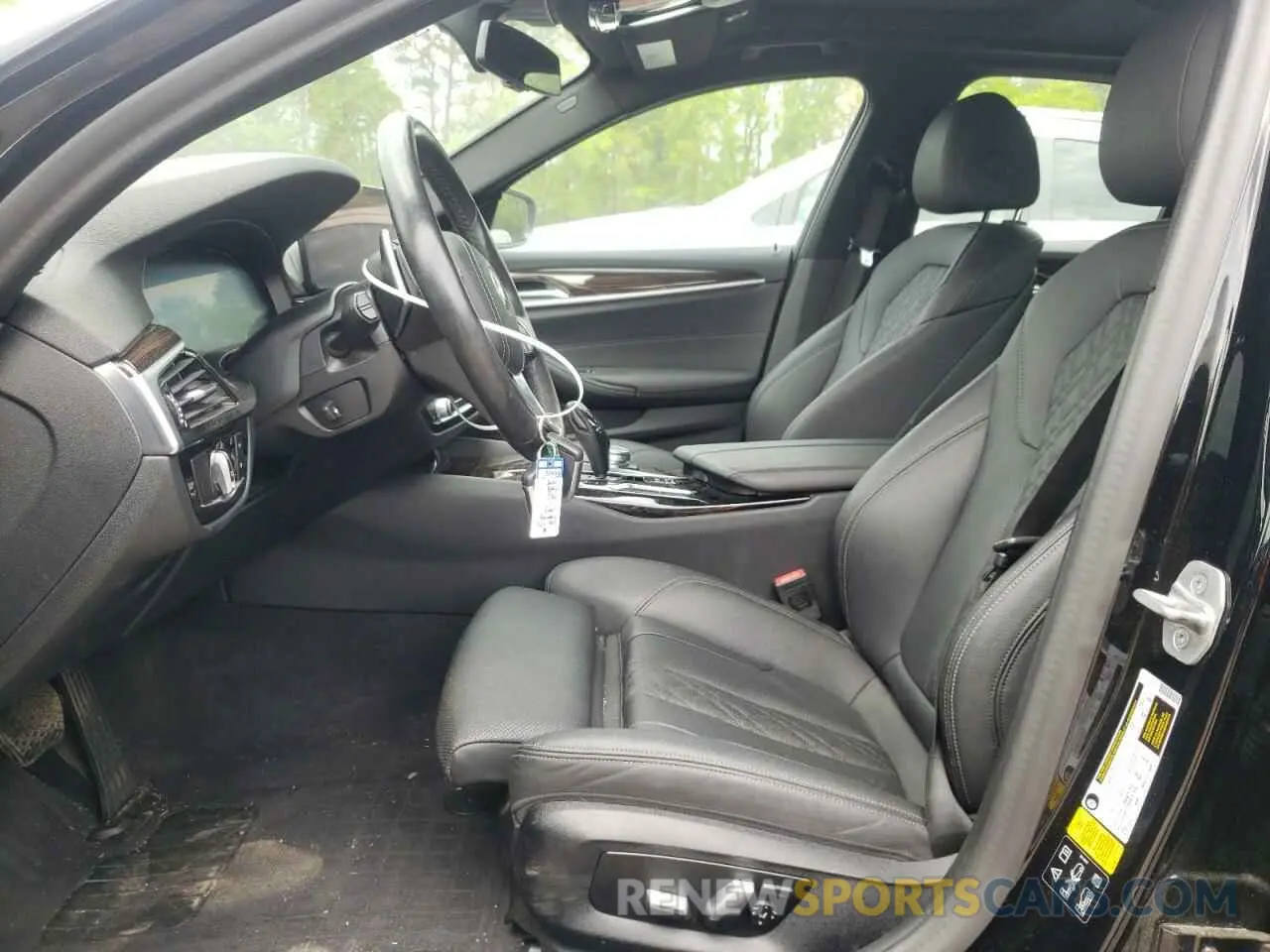 7 fotografías del automóvil dañado WBA13BJ0XMCG07338 BMW 5 SERIES 2021