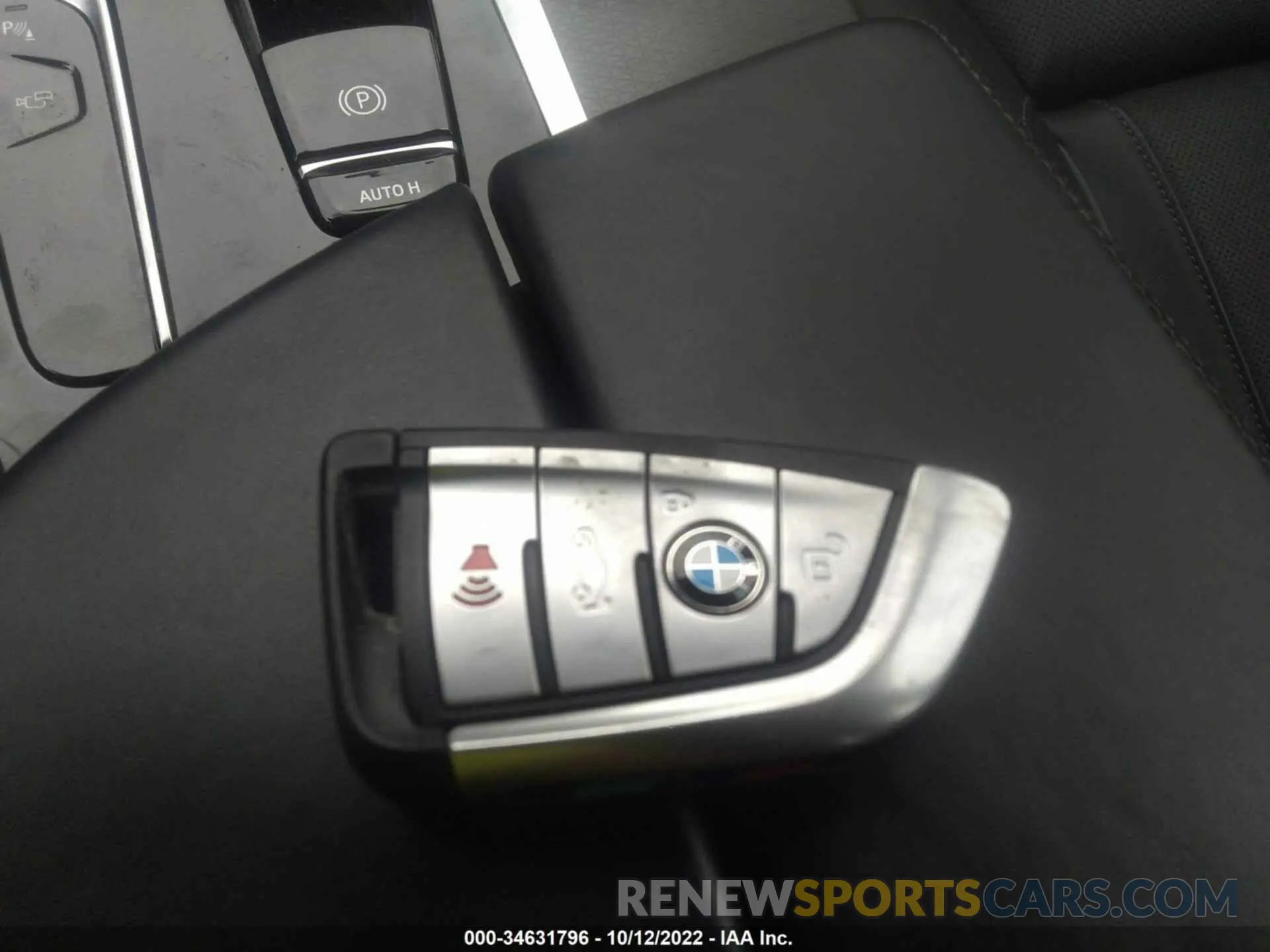 11 fotografías del automóvil dañado WBA13BK04MCF71449 BMW 5 SERIES 2021