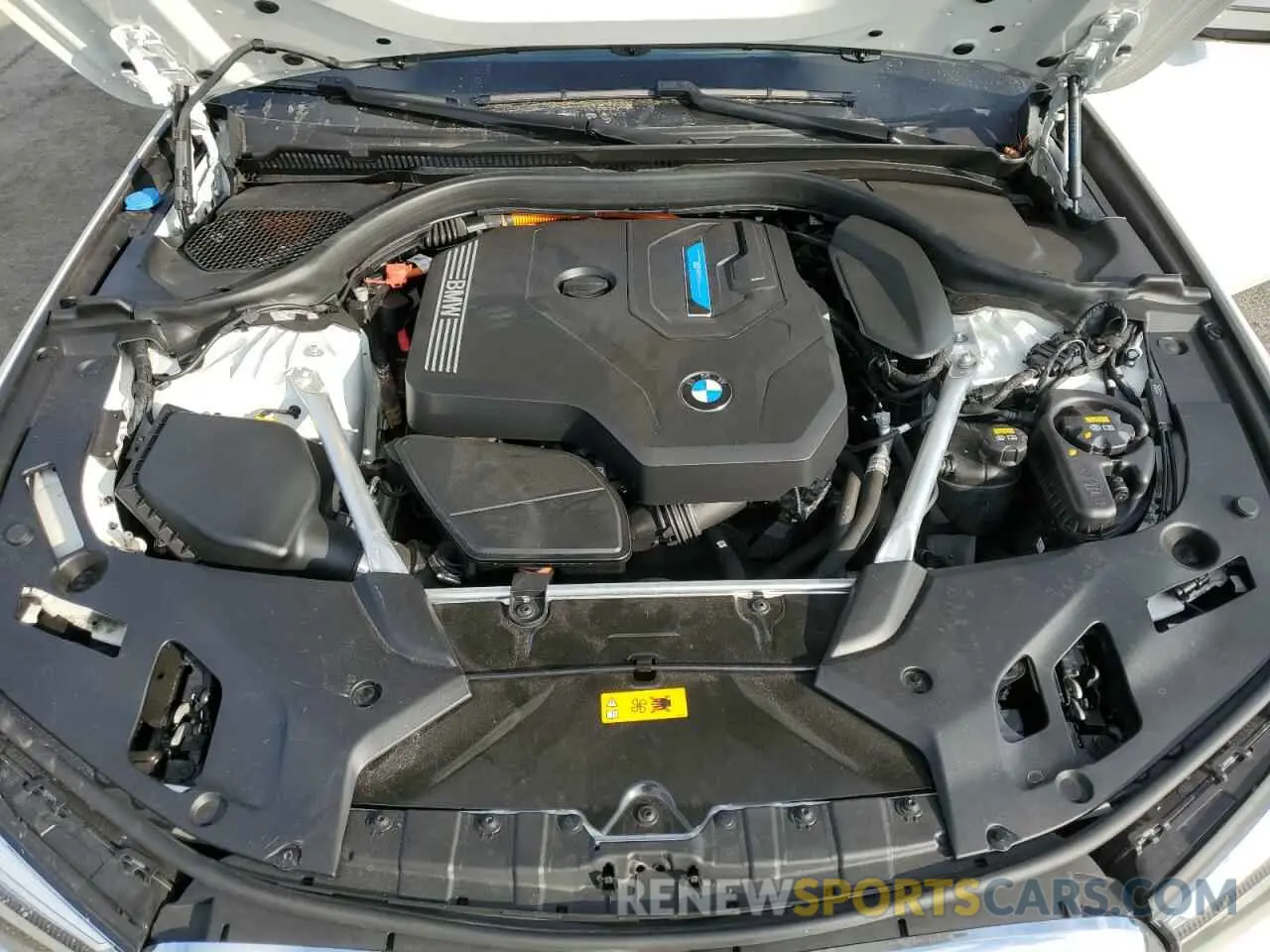 11 fotografías del automóvil dañado WBA33AG0XMCG88870 BMW 5 SERIES 2021