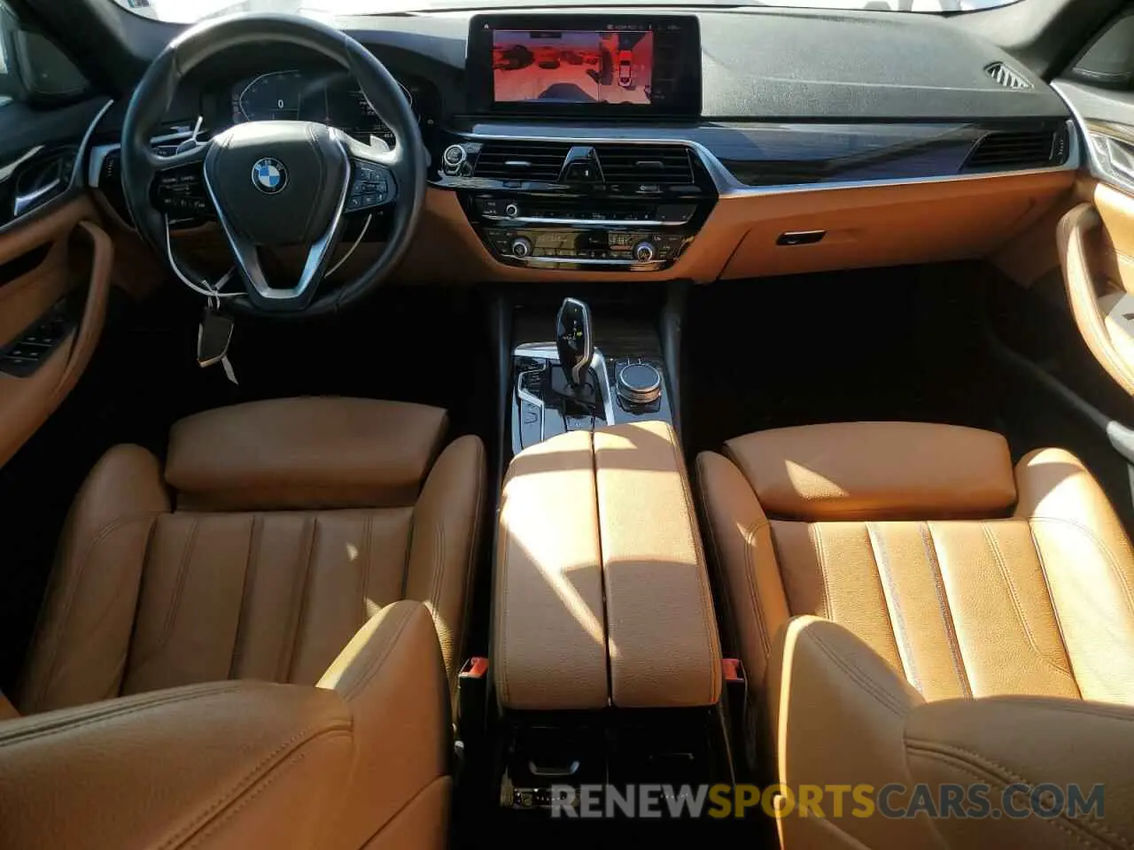 8 fotografías del automóvil dañado WBA53BH02MCF56120 BMW 5 SERIES 2021