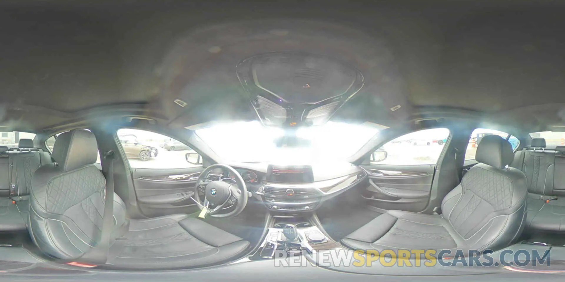 12 fotografías del automóvil dañado WBA53BH07MCF11268 BMW 5 SERIES 2021