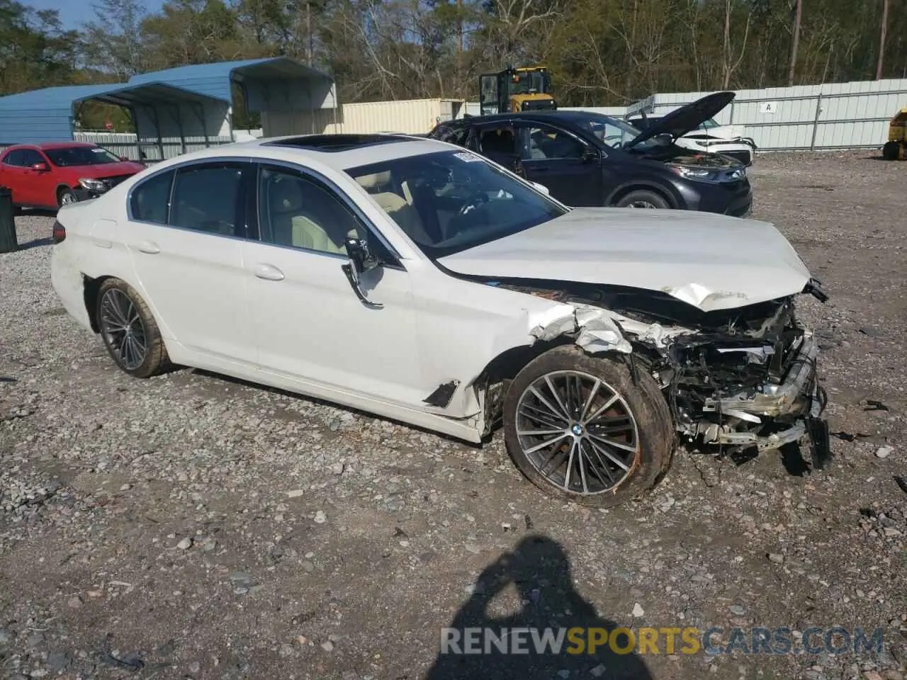 4 fotografías del automóvil dañado WBA53BH07MCF83748 BMW 5 SERIES 2021