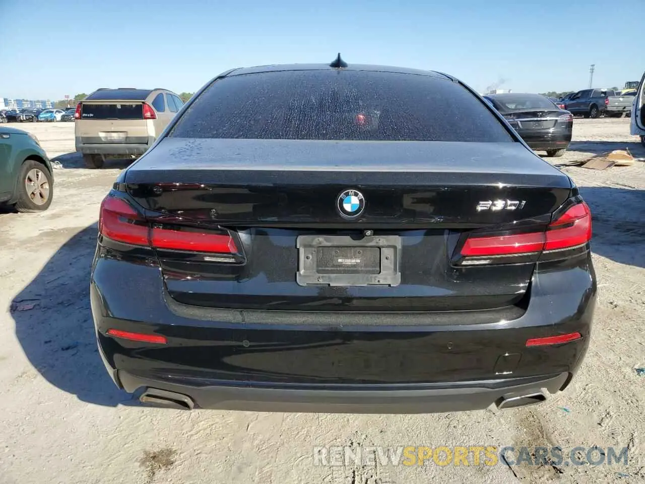 6 fotografías del automóvil dañado WBA53BH08MCF62939 BMW 5 SERIES 2021