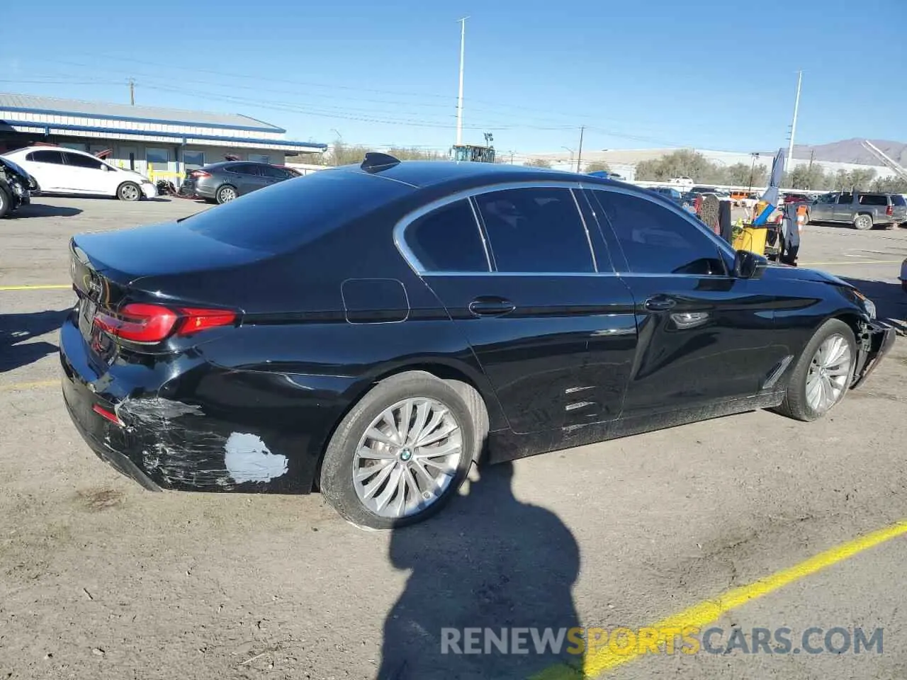 3 fotografías del automóvil dañado WBA53BH09MCF66076 BMW 5 SERIES 2021