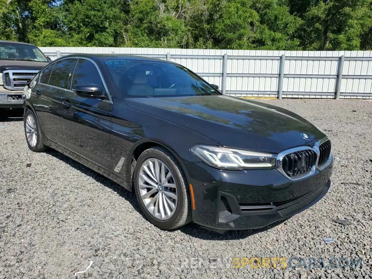 4 fotografías del automóvil dañado WBA53BH0XMWW98212 BMW 5 SERIES 2021