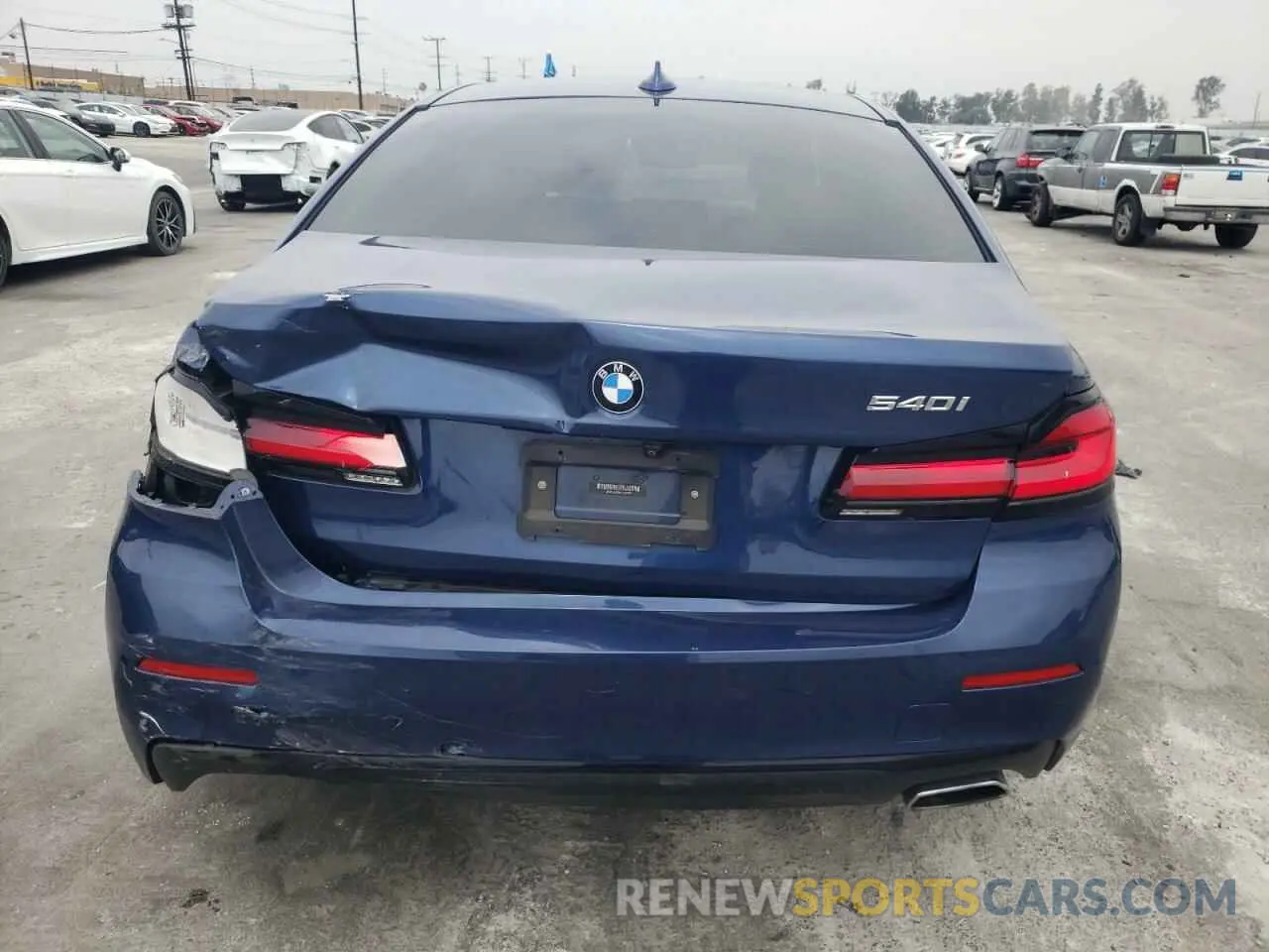 6 fotografías del automóvil dañado WBA53BJ00MCF90745 BMW 5 SERIES 2021