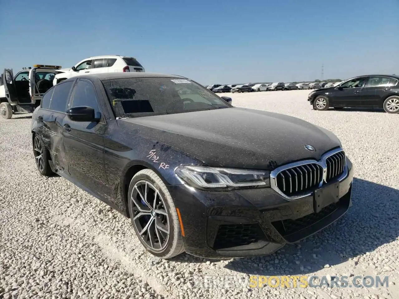 1 fotografías del automóvil dañado WBA53BJ01MCF61142 BMW 5 SERIES 2021