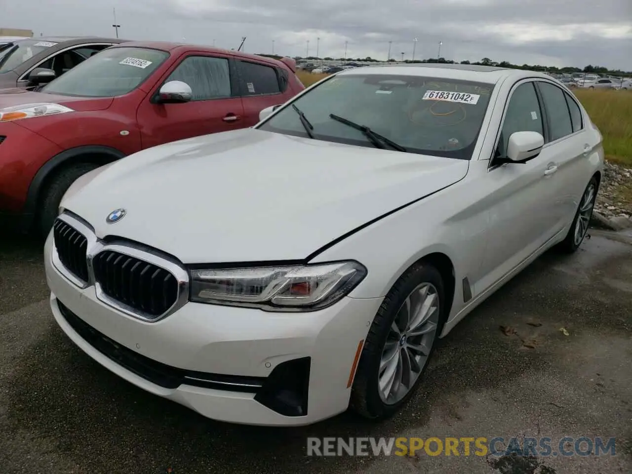 2 fotografías del automóvil dañado WBA53BJ02MCF92285 BMW 5 SERIES 2021