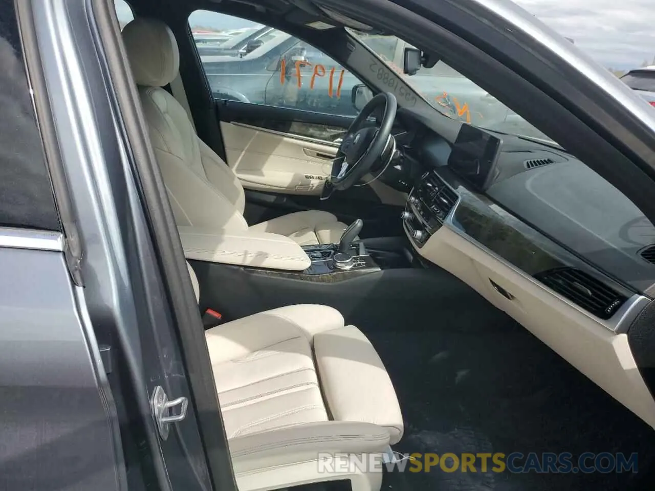 5 fotografías del automóvil dañado WBA53BJ03MWW89877 BMW 5 SERIES 2021