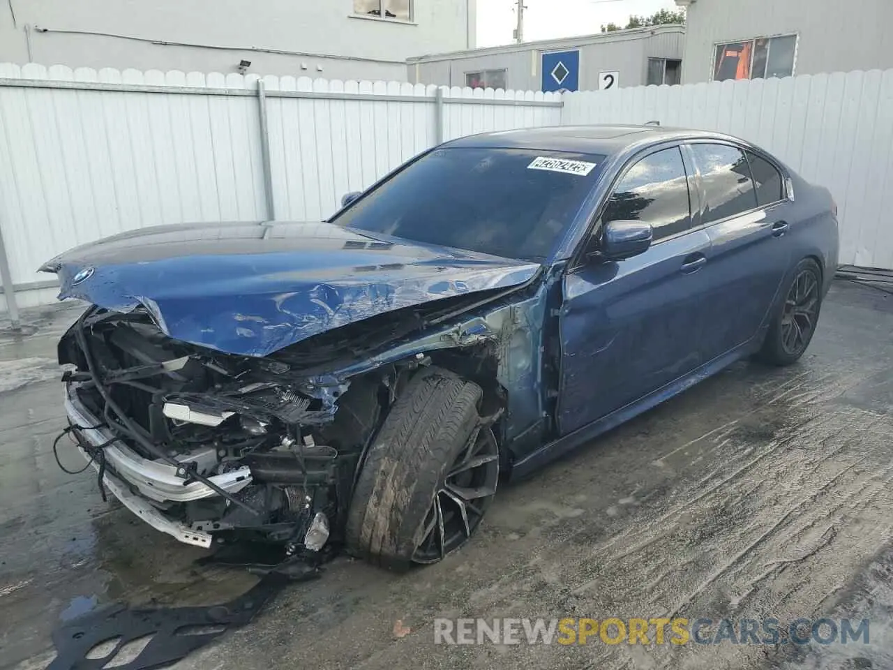 1 fotografías del automóvil dañado WBA53BJ09MCF41902 BMW 5 SERIES 2021
