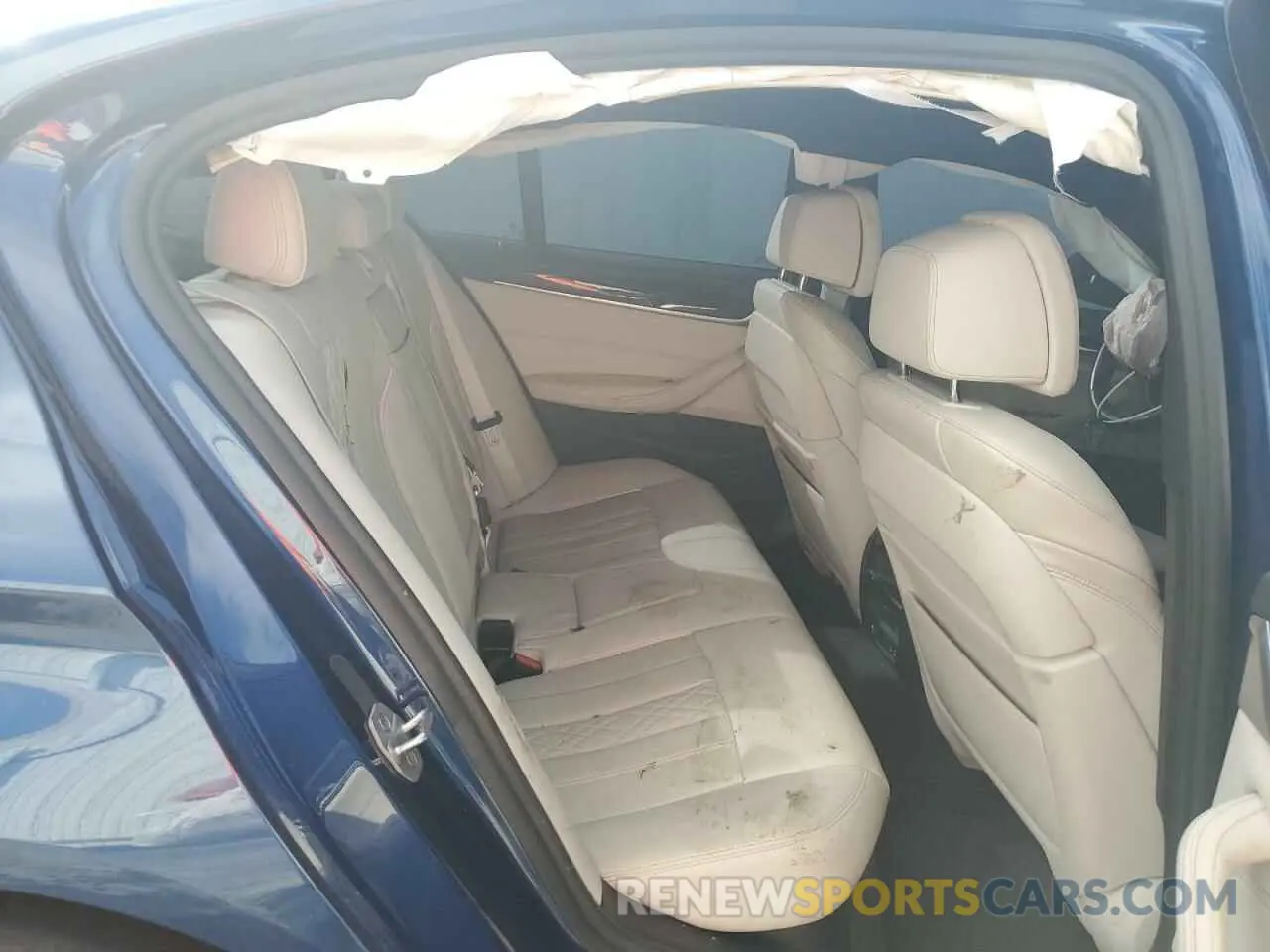 10 fotografías del automóvil dañado WBA53BJ09MCF41902 BMW 5 SERIES 2021