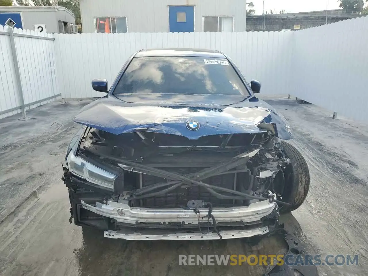 5 fotografías del automóvil dañado WBA53BJ09MCF41902 BMW 5 SERIES 2021