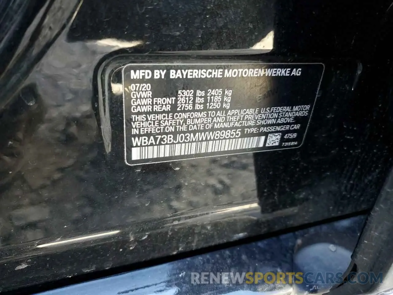 12 fotografías del automóvil dañado WBA73BJ03MWW89855 BMW 5 SERIES 2021