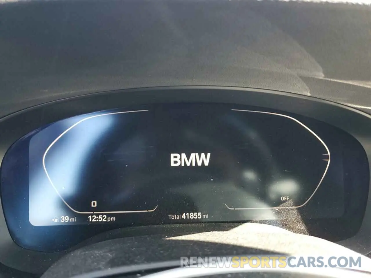 9 fotografías del automóvil dañado WBA73BJ03MWW89855 BMW 5 SERIES 2021