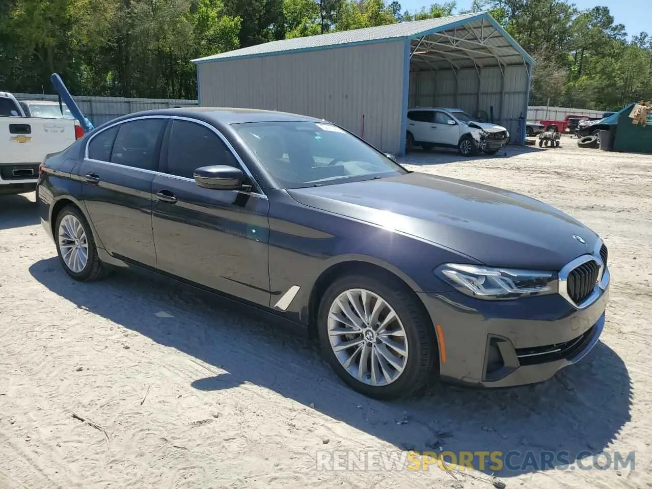 4 fotografías del automóvil dañado WBA73BJ03MWW90293 BMW 5 SERIES 2021