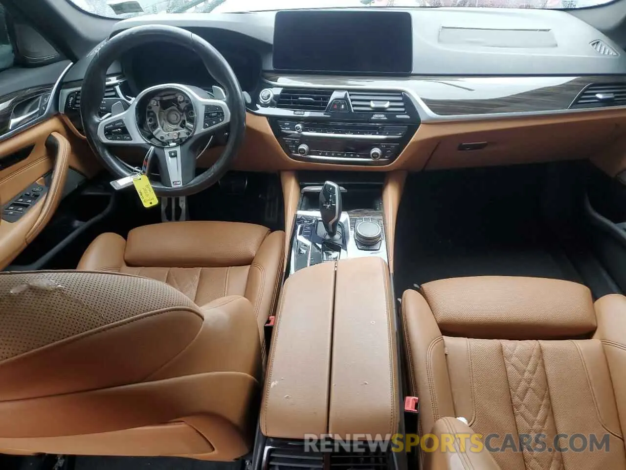 8 fotografías del automóvil dañado WBA73BJ05MWX01388 BMW 5 SERIES 2021