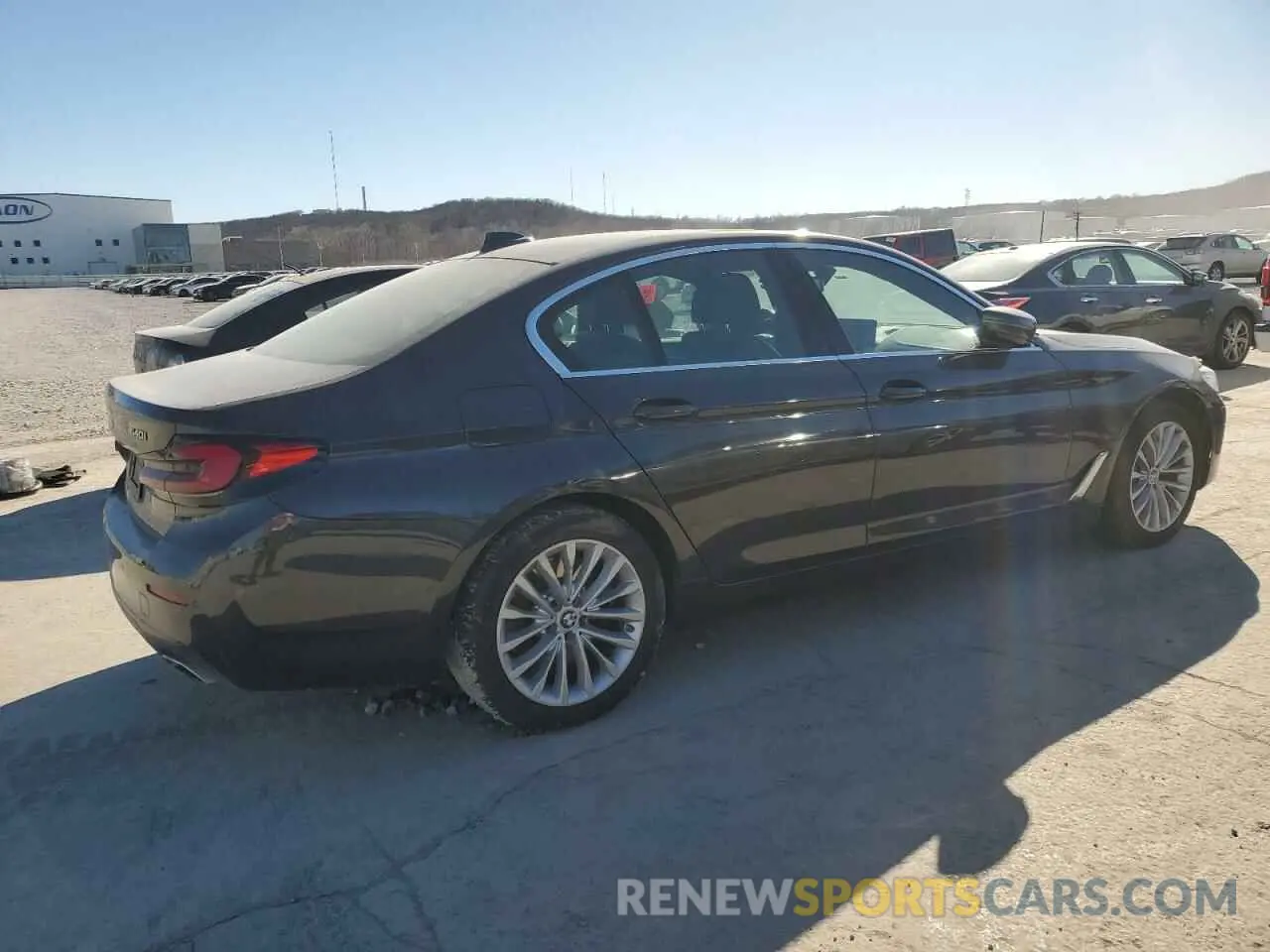 3 fotografías del automóvil dañado WBA73BJ07MCF04162 BMW 5 SERIES 2021