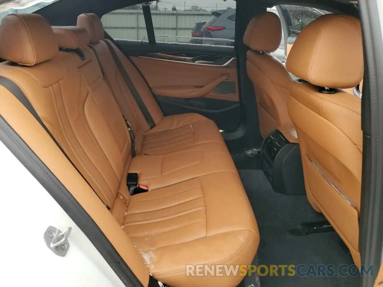 10 fotografías del automóvil dañado WBA73BJ08MWX37611 BMW 5 SERIES 2021