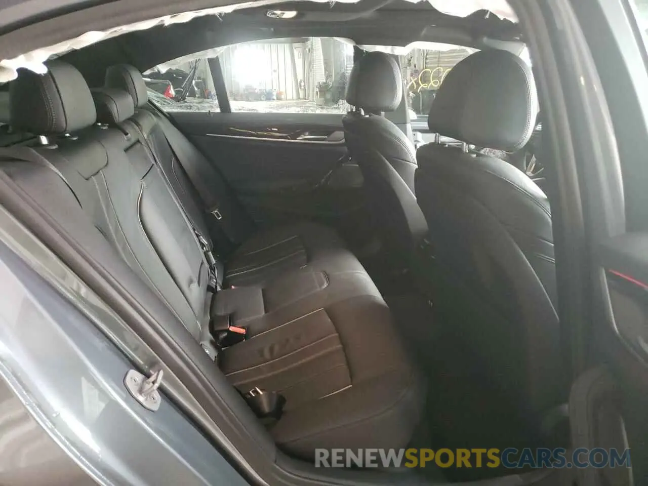 6 fotografías del automóvil dañado WBA73BJ09MCF43223 BMW 5 SERIES 2021