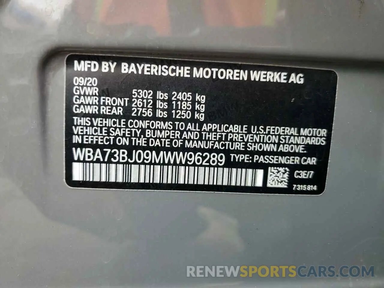 14 fotografías del automóvil dañado WBA73BJ09MWW96289 BMW 5 SERIES 2021
