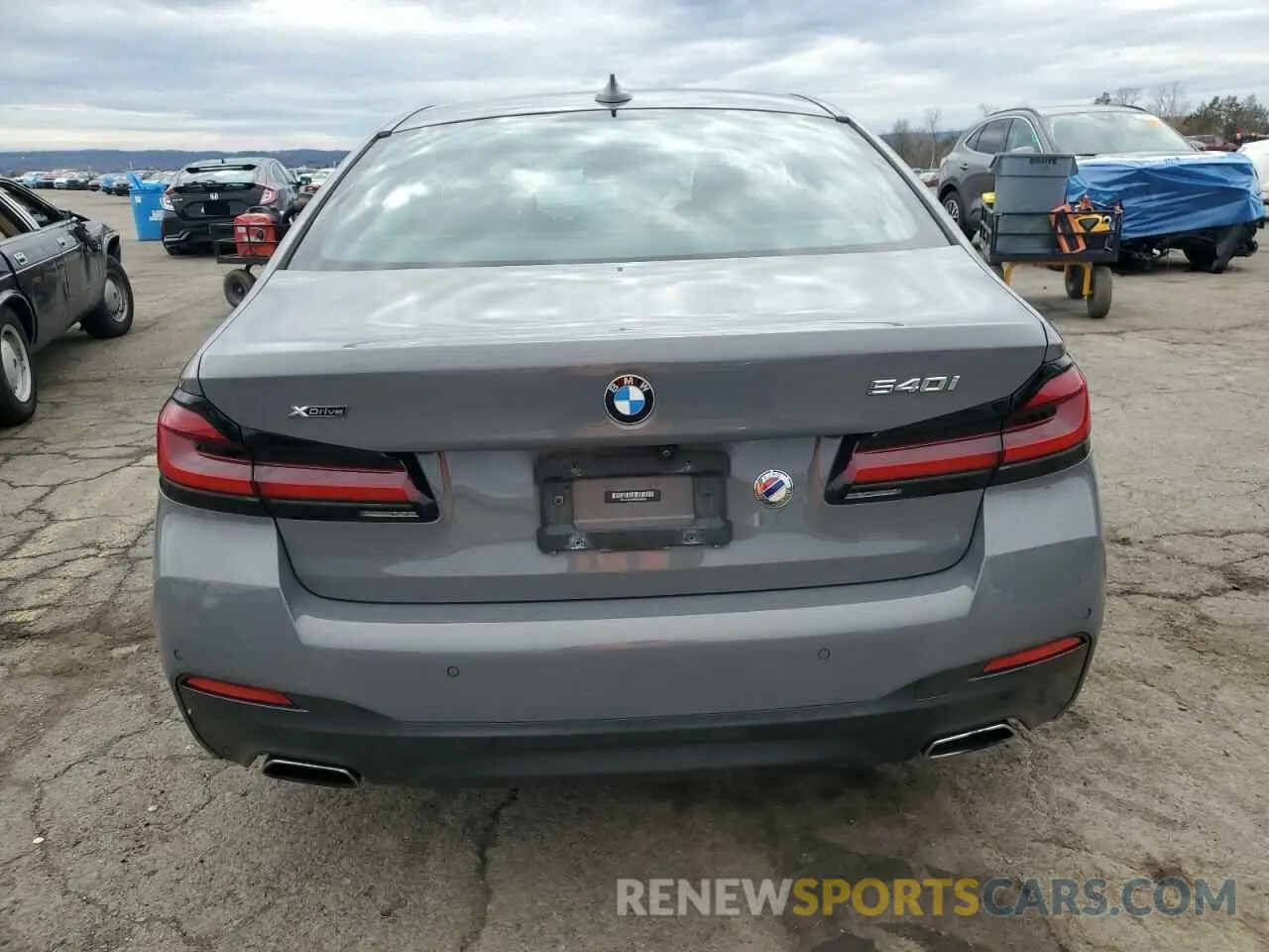 6 fotografías del automóvil dañado WBA73BJ09MWW96289 BMW 5 SERIES 2021