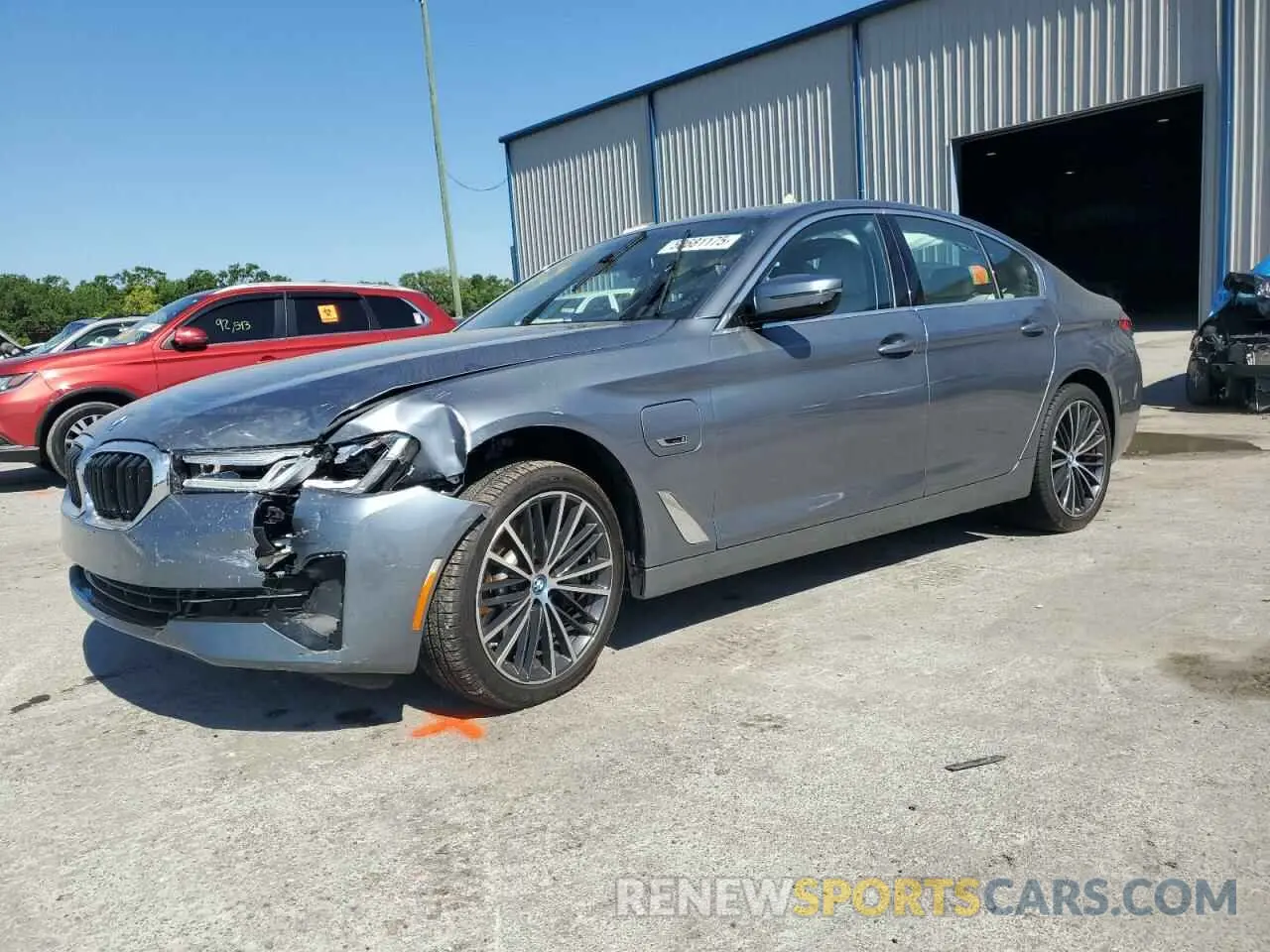 1 fotografías del automóvil dañado WBA13AG09NCH72025 BMW 5 SERIES 2022