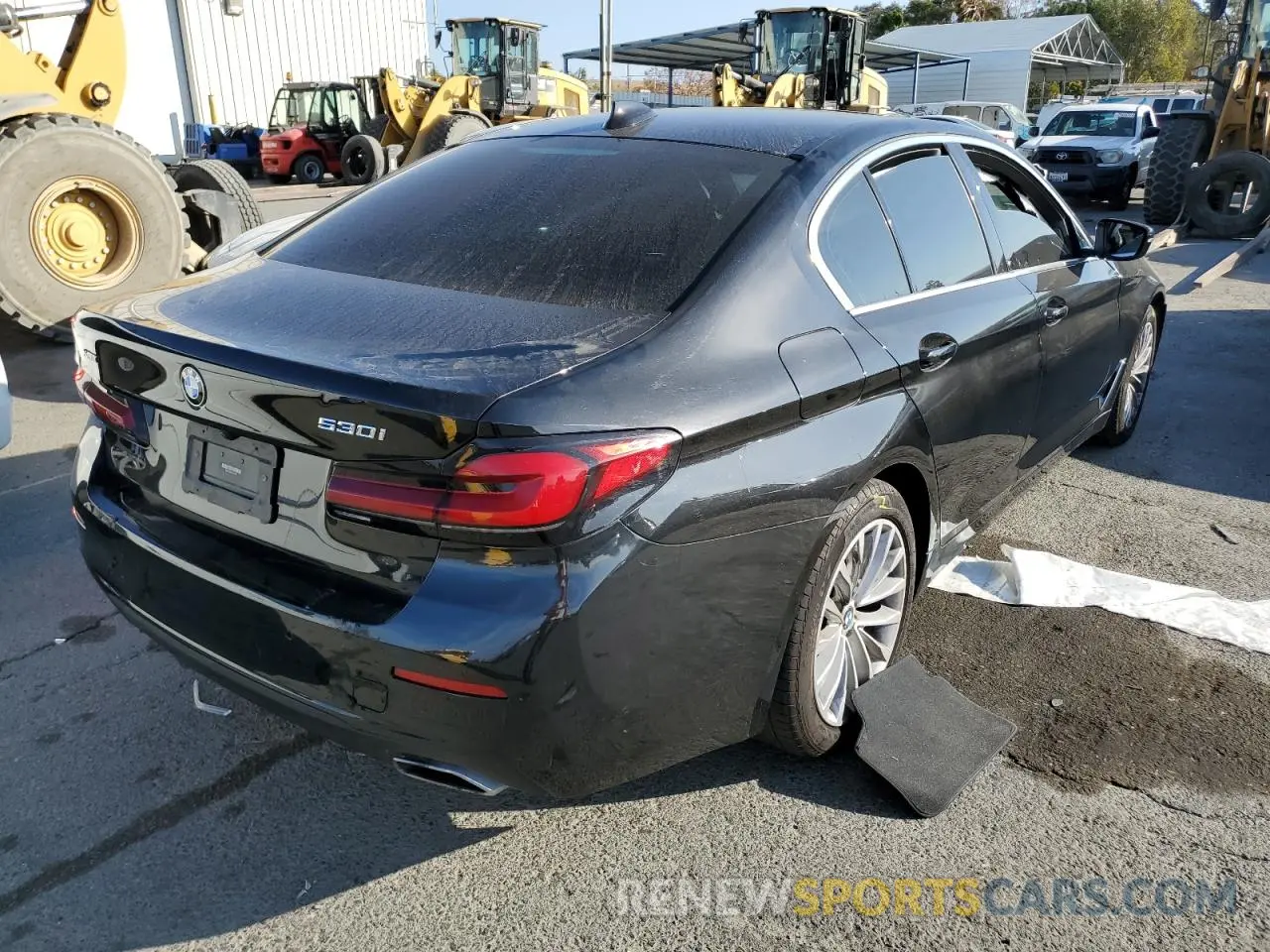 4 fotografías del automóvil dañado WBA13BJ00NCJ18476 BMW 5 SERIES 2022