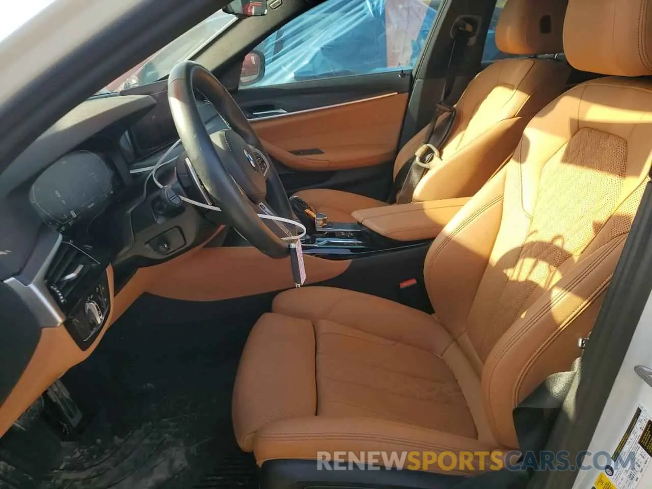 7 fotografías del automóvil dañado WBA13BJ00NCL04213 BMW 5 SERIES 2022