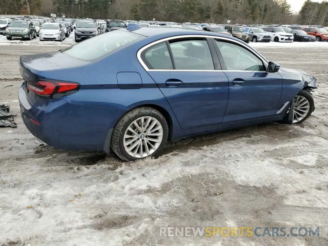 3 fotografías del automóvil dañado WBA13BJ04NCJ08677 BMW 5 SERIES 2022